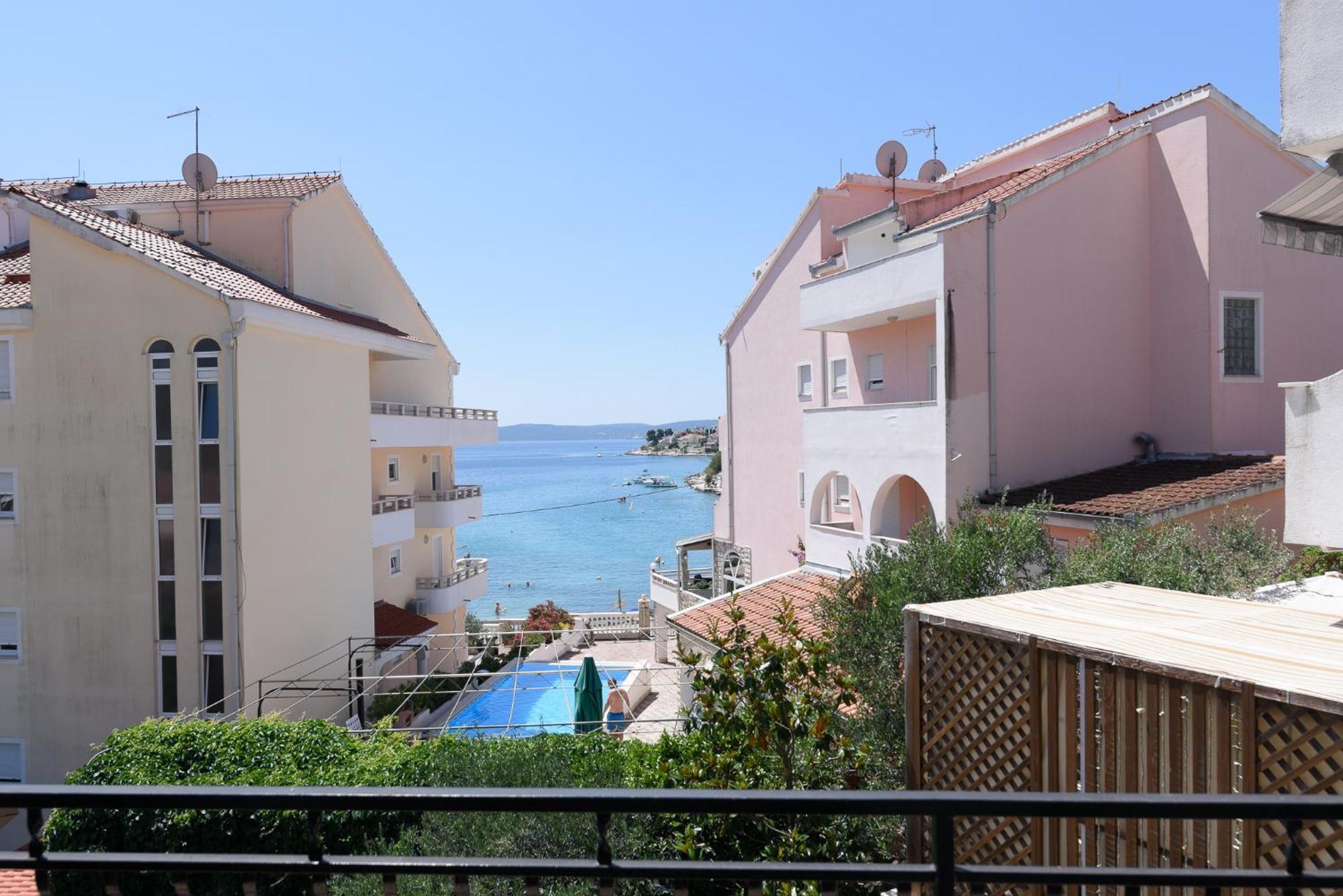 Apartmani Suki Trogir Exterior photo